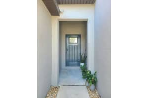715 ROYAL EMPRESS DRIVE, RUSKIN, FL 33570 Sold 04/02/24