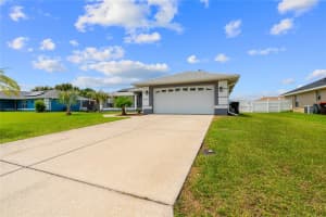 6901 104TH STREET, BELLEVIEW, FL 34420 Sold 10/11/23