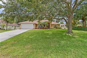 2301 QUEEN PALM COURT, LEESBURG, FL 34748 Sold 07/31/23