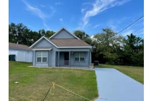 535 W Silver Springs Pl, OCALA