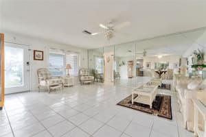 10129 MATCHLOCK DRIVE, ORLANDO, FL 32821 Sold 10/05/23