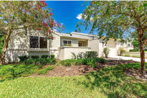 1717 27TH LOOP, OCALA, FL 34471 Sold 12/11/23