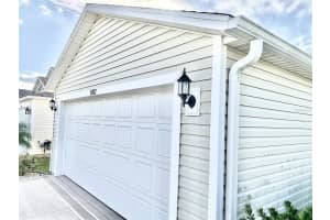 5762 BARRAW TERRACE, THE VILLAGES, FL 32163 Sold 01/31/24