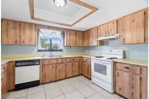 9588 101ST LANE, OCALA, FL 34481 Sold 10/31/24