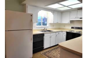 8152 107TH PLACE, OCALA, FL 34481 Sold 01/31/24