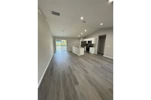 6044 Nw 65th Pl Ocala, FL 34482 - Off Market