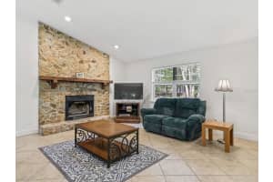 6 WAGON WHEEL WAY, OCALA, FL 34482 Sold 09/23/24