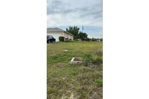 310 5TH STREET, CAPE CORAL, FL 33993 - MLS#MFROM674853