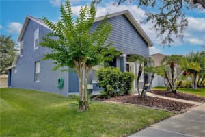 662 AUTUMN OAKS LOOP, WINTER GARDEN, FL 34787 Sold 09/06/24