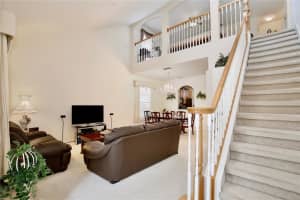 662 AUTUMN OAKS LOOP, WINTER GARDEN, FL 34787 Sold 09/06/24