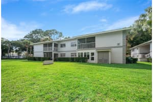 567 MIDWAY TRACK, OCALA, FL 34472 - MLS#MFROM679937