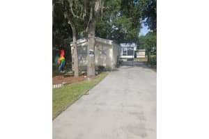 2160 176TH AVENUE, SILVER SPRINGS, FL 34488 Sold 02/19/25