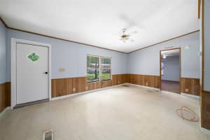 1683 160TH TERRACE, OCKLAWAHA, FL 32179 Sold 10/23/25