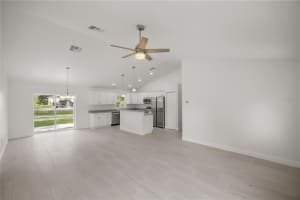 204 OAK LANE LOOP, OCALA, FL 34472 Sold 09/27/24