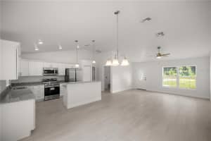 204 OAK LANE LOOP, OCALA, FL 34472 Sold 09/27/24