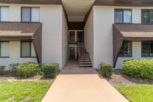 528 BAHIA CIRCLE, OCALA, FL 34472 Sold 10/31/24