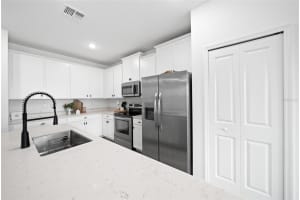 9207 57TH TERRACE, OCALA, FL 34476 Sold 01/08/25