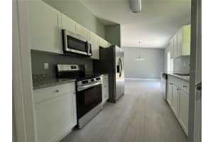 241 OAK CIRCLE, OCALA, FL 34472 Sold 11/27/24