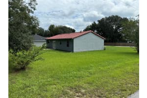 9 PINE CIRCLE DRIVE, OCALA, FL 34472 Sold 12/06/24