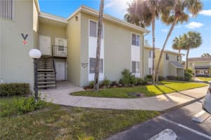 551 FAIRWAYS DRIVE, OCALA, FL 34472 Sold 09/02/25