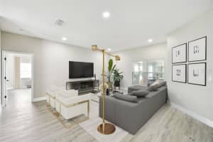 37 WOODLYN LANE, PALM COAST, FL 32164 Sold 04/22/25