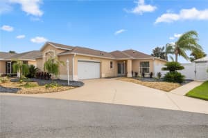 2029 BONHAM LANE, THE VILLAGES, FL 32162 Sold 12/27/24