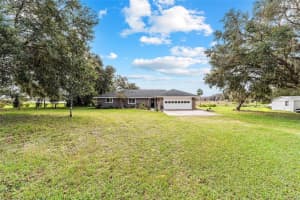 26250 SE HIGHWAY 42, UMATILLA, FL 32784 Sold 12/18/24