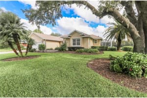 44 LAKE DIAMOND BOULEVARD, OCALA, FL 34472 Sold 12/23/24