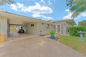 34241 HAINES CREEK ROAD, LEESBURG, FL 34788 Sold 05/27/25