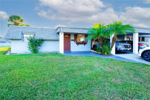 342 EASTON COURT, LEHIGH ACRES, FL 33936 Sold 01/07/25