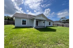 468 MARION OAKS BOULEVARD, OCALA, FL 34473 Sold 04/28/25