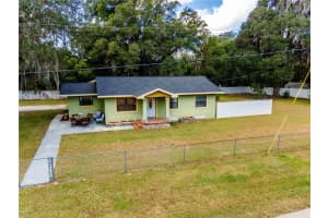 2410 1ST AVENUE, OCALA, FL 34475 Sold 03/31/25
