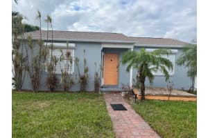 431 80TH WAY, ST PETE BEACH, FL 33706 Sold 08/01/25