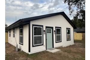 5611 BERTS RD, LADY LAKE, FL 32159 Sold 02/11/25