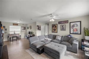 1 LARCH RUN, OCALA, FL 34480 Sold 01/15/25
