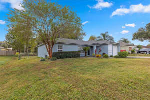 18 HEMLOCK RADIAL LOOP, OCALA, FL 34472 Sold 04/30/25