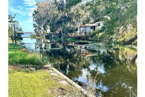 1467 CR 434, LAKE PANASOFFKEE, FL 33538 Sold 01/09/25