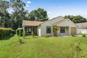 21174 PEACH BLOSSOM STREET, DUNNELLON, FL 34431 - MLS#MFROM690046