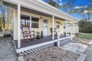10468 MAIN STREET, HOMOSASSA, FL 34448 Sold 03/10/25