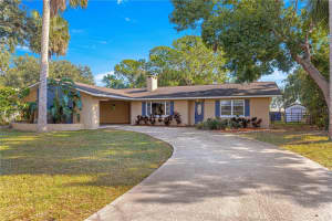 21 OCALE WAY, SUMMERFIELD, FL 34491 Sold 01/24/25