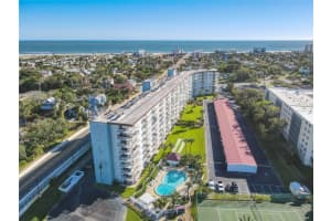 100 Silver Beach Ave #304, DAYTONA BEACH