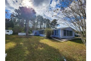 17700 86TH STREET, OCKLAWAHA, FL 32179 Sold 04/24/25