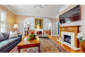 728 FORT KING STREET, OCALA, FL 34471 Sold 04/03/25