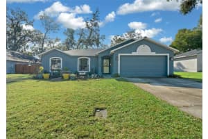 504 JOHN THOMAS AVENUE, DELAND, FL 32724 Sold 02/18/25