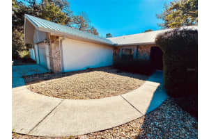 2250 MIDDLE LANE, LECANTO, FL 34461 Sold 02/25/25