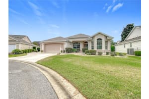 7824 166TH SMALLWOOD PLACE, THE VILLAGES, FL 32162 Sold 04/23/25