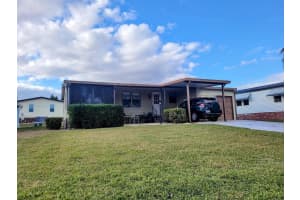 1628 BAY MEADOWS LANE, LADY LAKE, FL 32159 Sold 10/20/25