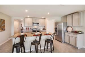 10012 161ST LANE ROAD, SUMMERFIELD, FL 34491 Sold 08/13/25
