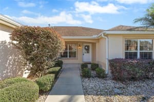 1982 SOMERSET AVENUE, THE VILLAGES, FL 32162 Sold 04/12/25