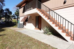 100 SWEETGUM WOODS COURT, DELTONA, FL 32725 Sold 03/01/25